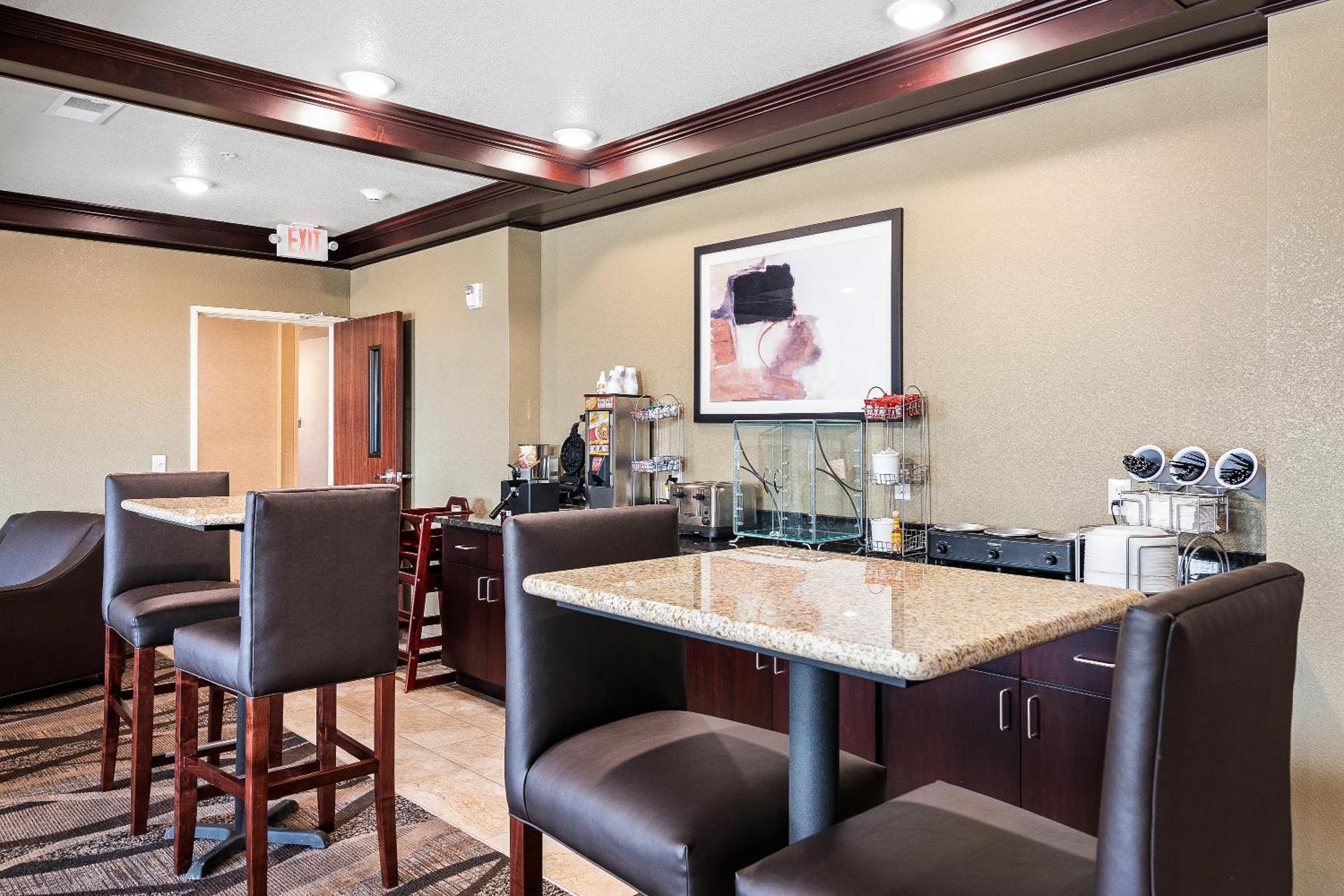 Cobblestone Inn & Suites - Yuma Екстериор снимка